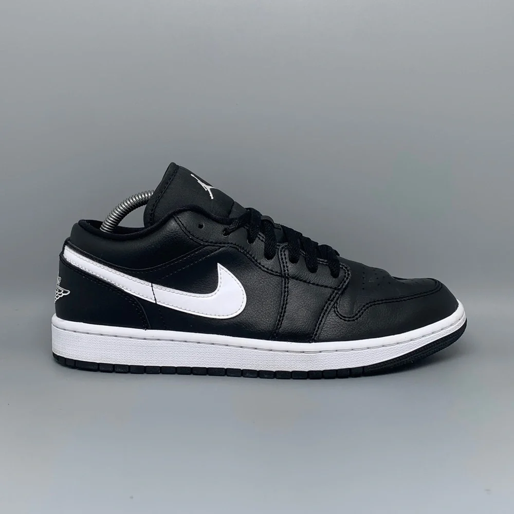 Jordan 1 Low Black White Basketball Shoes DV0990 001 Women’s‎ Sz 10